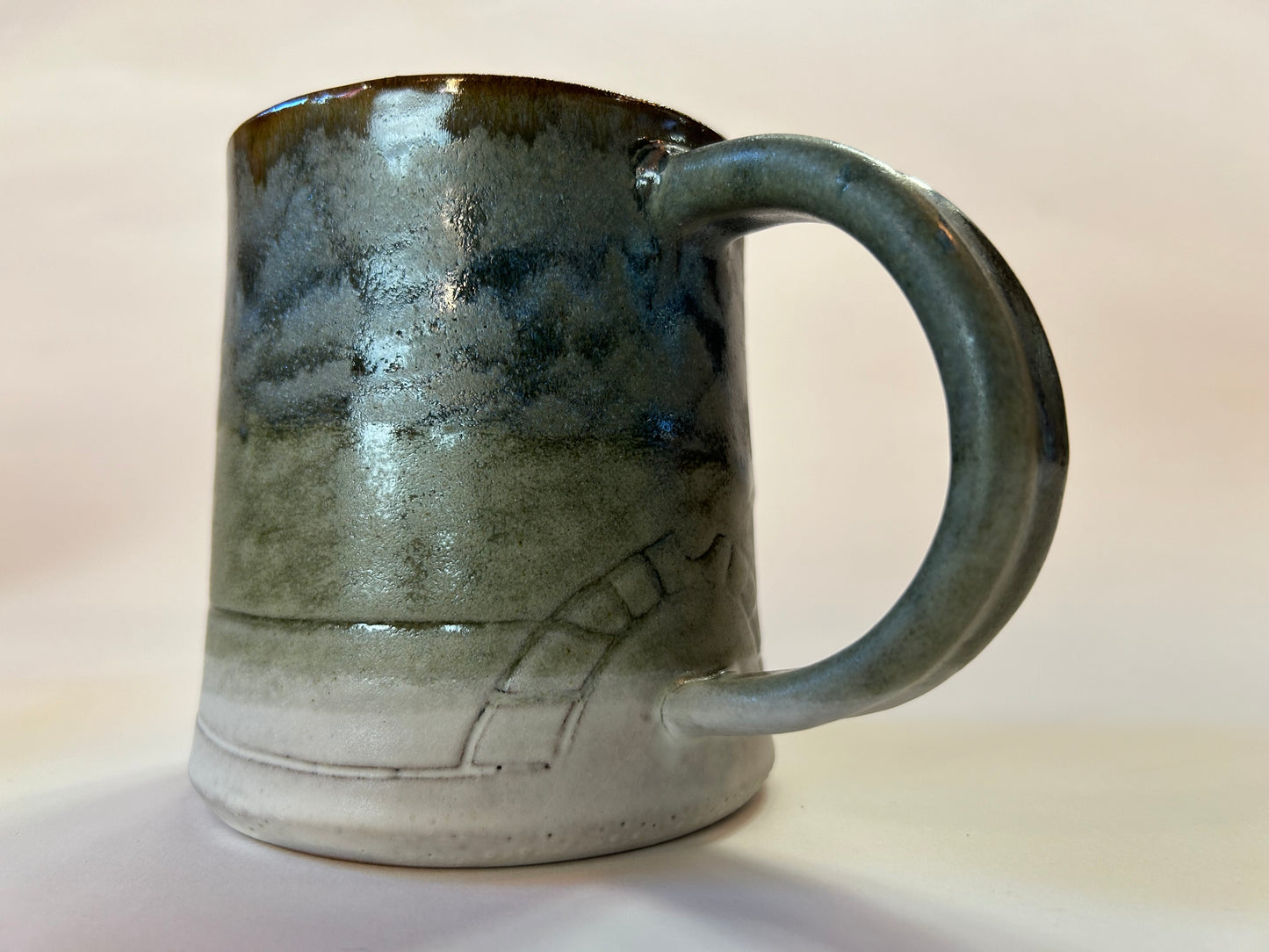 Keystone Carved Stoneware Mug